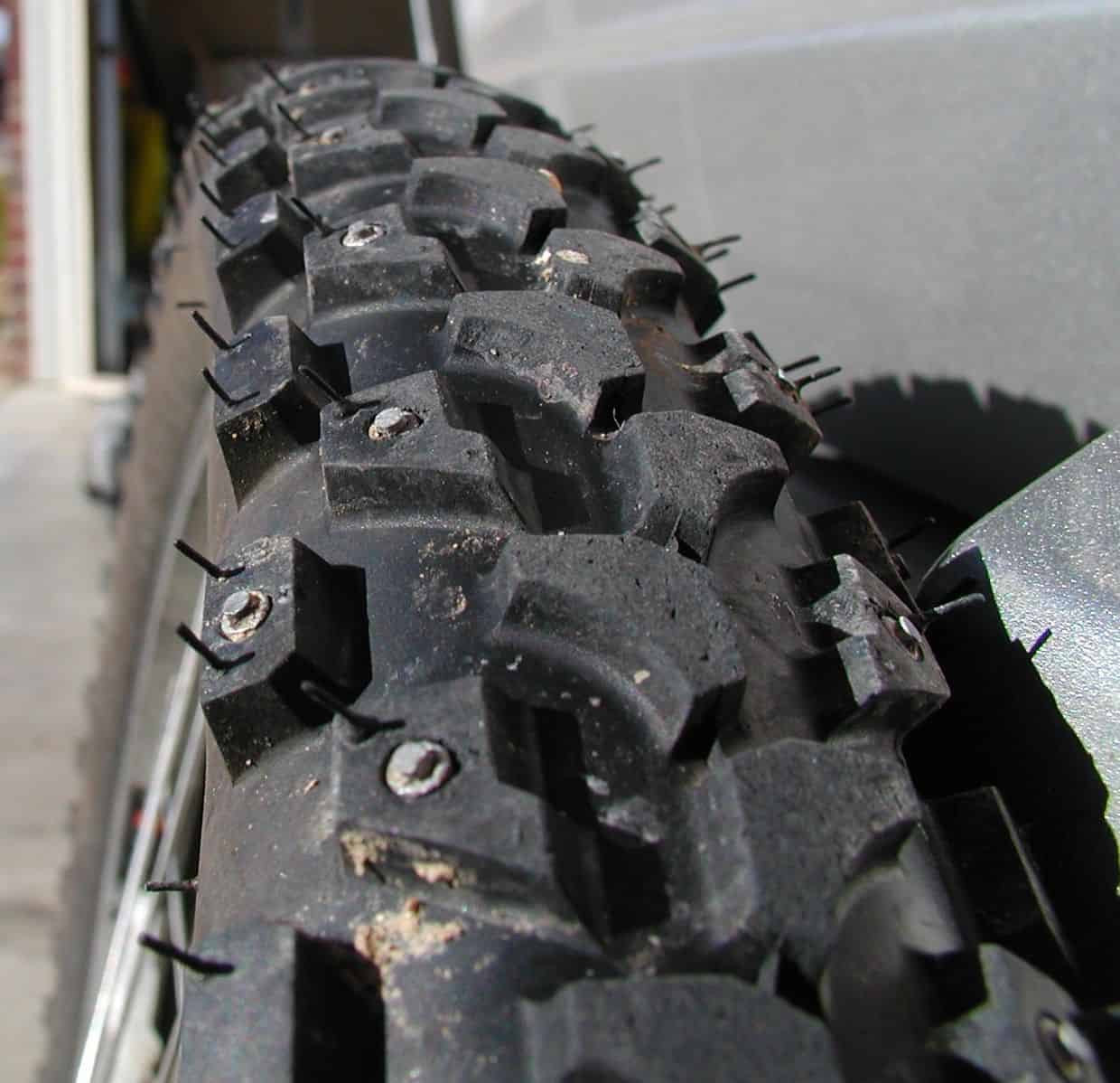 Studded_tires